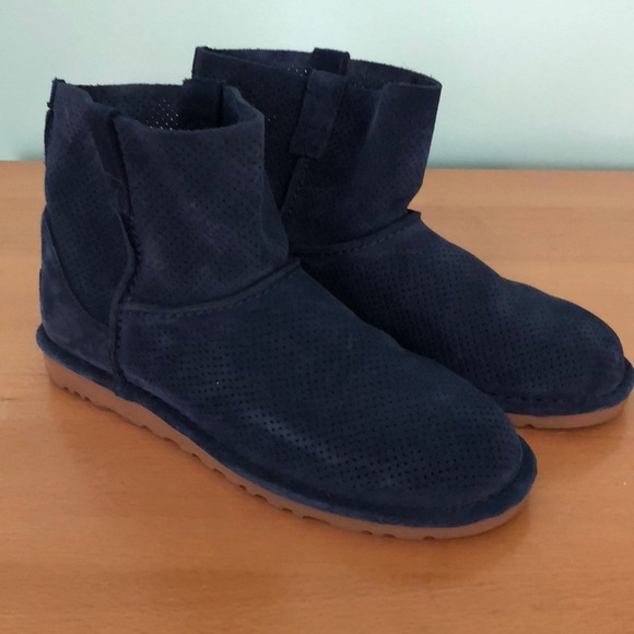 UGG Shoes - Ugg Boots - Navy (Size 9)